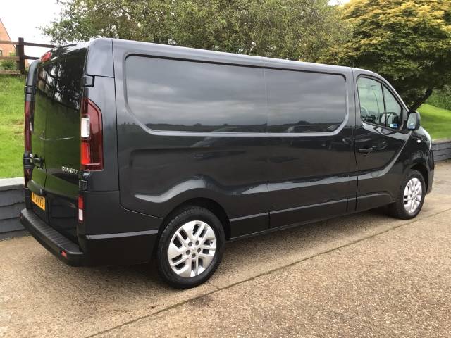 2021 Renault Trafic 2.0 LL30 ENERGY dCi 120 Sport Nav Van