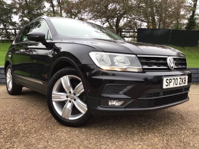 Volkswagen Tiguan 2.0 TDi 150 Match 5dr DSG Estate Diesel Black