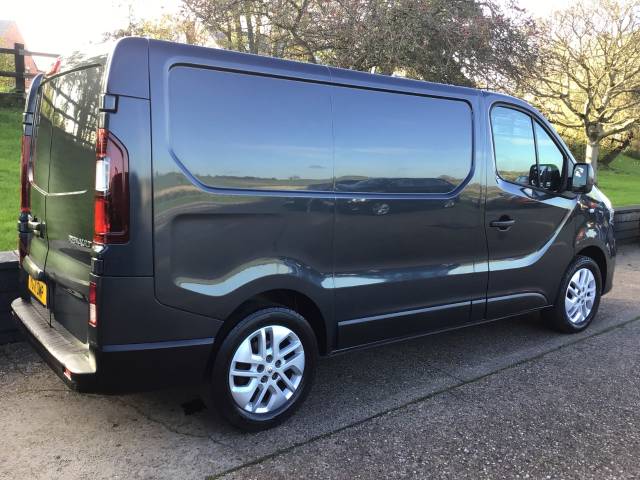 2021 Renault Trafic 2.0 SL28 ENERGY dCi 145 Sport Nav Van