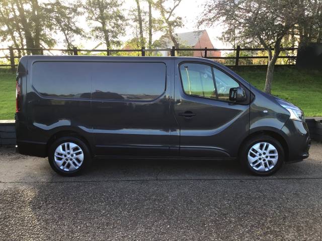 2021 Renault Trafic 2.0 SL28 ENERGY dCi 145 Sport Nav Van
