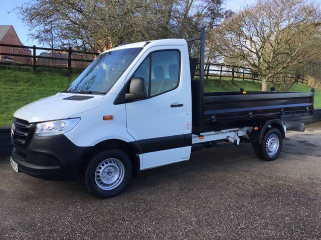 2019 Mercedes-Benz Sprinter 2.1 3.5t Chassis Cab TIPPER