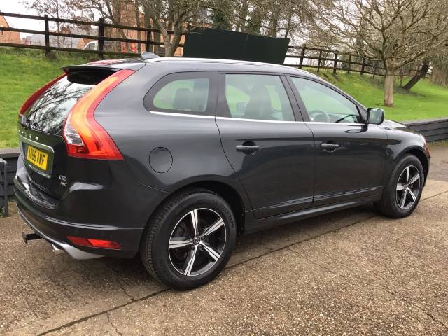 2016 Volvo XC60 2.4 D5 [220] R DESIGN Lux Nav 5dr AWD Geartronic