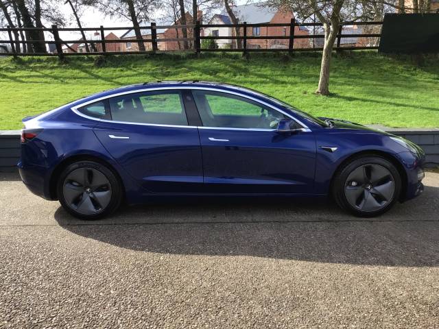 2019 Tesla Model 3 0.0 Long Range AWD 4dr Auto