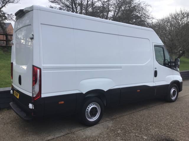 2021 Iveco Daily 2.3 Van 3520 WB Hi-Matic