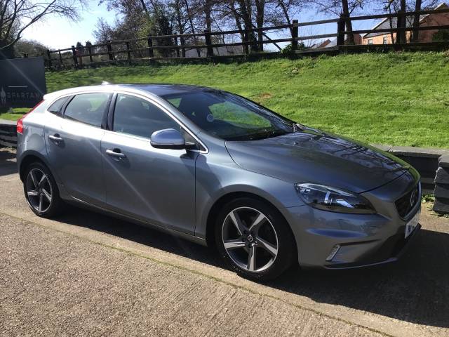 2016 Volvo V40 2.0 D2 [120] R DESIGN Lux Nav 5dr