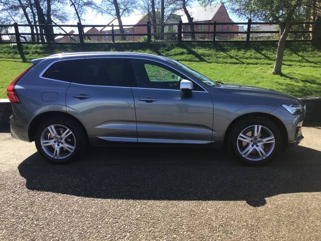 2017 Volvo XC60 2.0 D4 R DESIGN 5dr AWD Geartronic