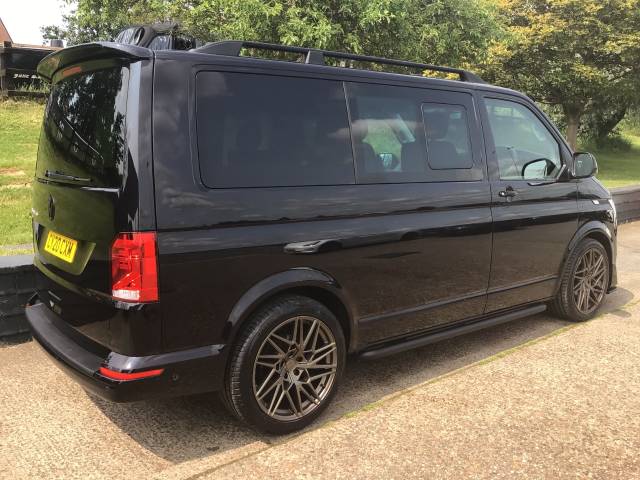 2020 Volkswagen Transporter 2.0 TDI 150 Highline Kombi Van