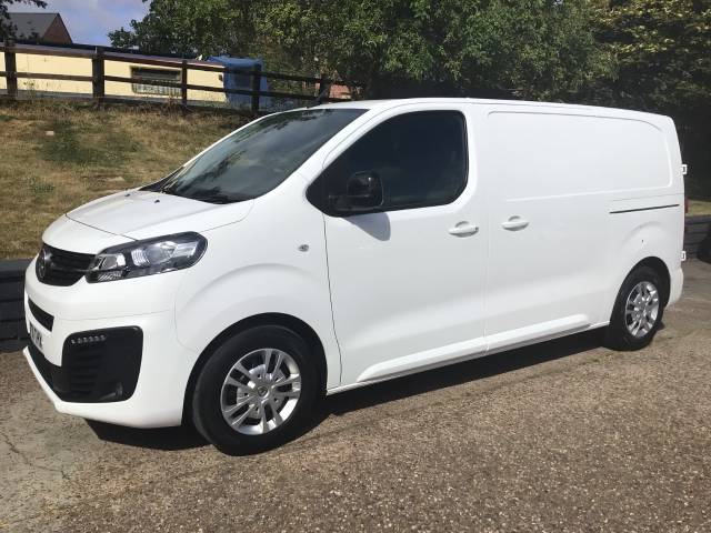 2022 Vauxhall Vivaro 2700 1.5d 100PS Sportive H1 Van