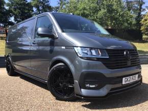 VOLKSWAGEN TRANSPORTER 2021 (21) at Spartan Car and Commercials Weedon