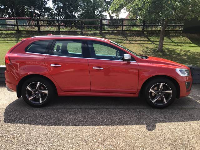 2015 Volvo XC60 2.0 D4 [190] R DESIGN Lux 5dr Geartronic
