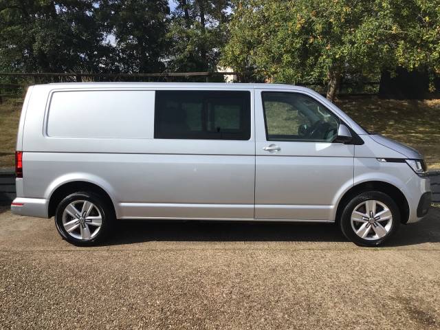 2021 Volkswagen Transporter 2.0 TDI 150 Highline Kombi Van