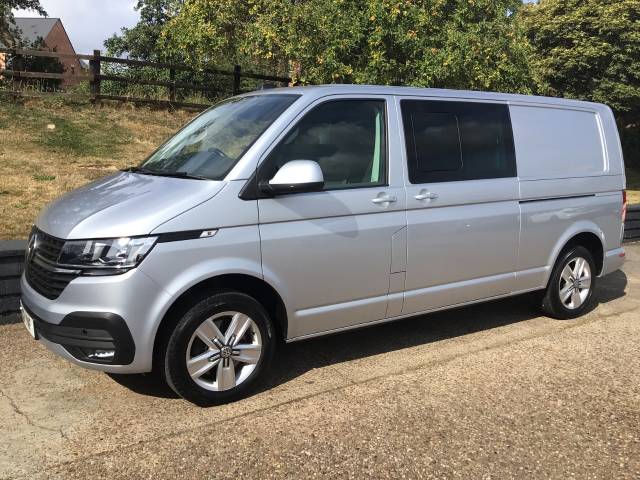 2021 Volkswagen Transporter 2.0 TDI 150 Highline Kombi Van