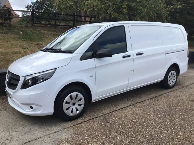 2020 Mercedes-Benz Vito 2.1 114CDI Progressive Van