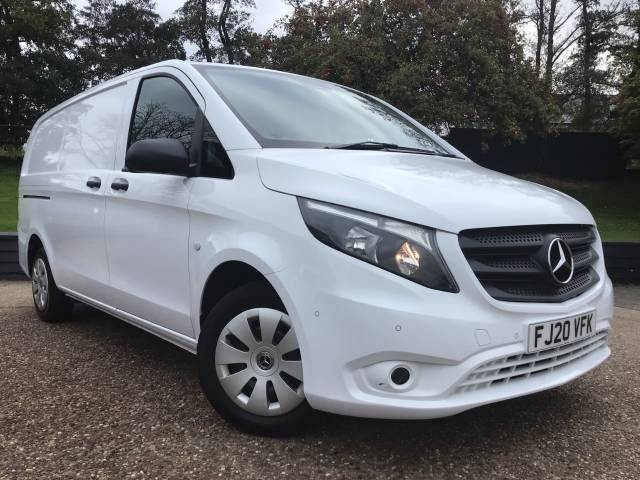 Mercedes-Benz Vito 2.1 114CDI Progressive Van Panel Van Diesel White