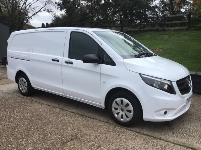 2020 Mercedes-Benz Vito 2.1 114CDI Progressive Van