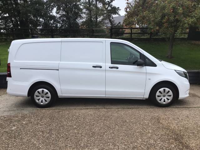 2020 Mercedes-Benz Vito 2.1 114CDI Progressive Van