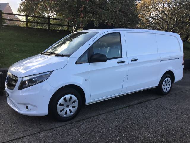 2020 Mercedes-Benz Vito 2.1 114CDI Progressive Van