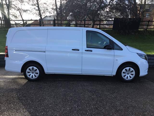 2020 Mercedes-Benz Vito 2.1 114CDI Progressive Van