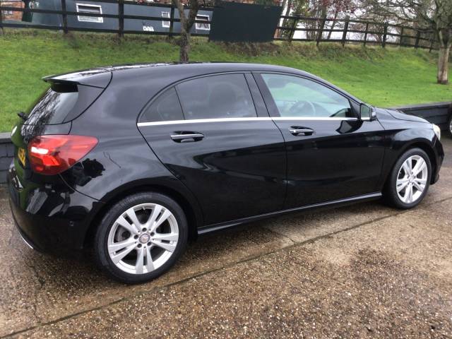 2015 Mercedes-Benz A Class 1.6 A180 Sport Premium Plus 5dr