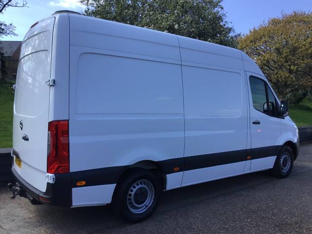 2022 Mercedes-Benz Sprinter 2.0 3.5t H2 Progressive Van