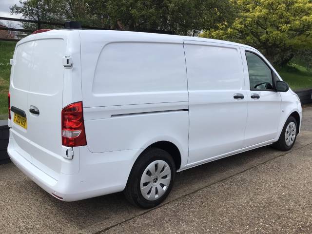 2020 Mercedes-Benz Vito 2.1 114CDI Progressive Van