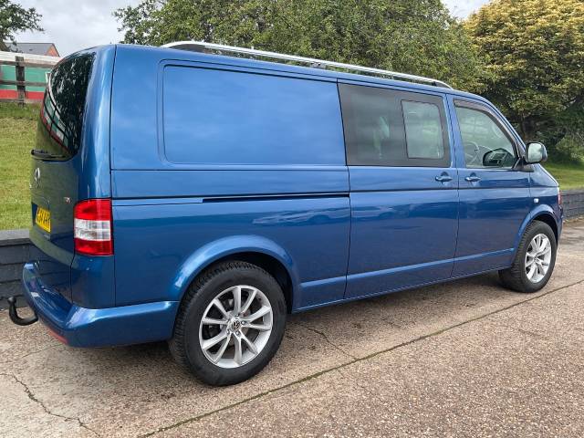 2014 Volkswagen Transporter 2.0 TDI BlueMotion Tech 140PS Highline Kombi Van