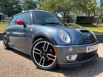 2006 MINI JOHN