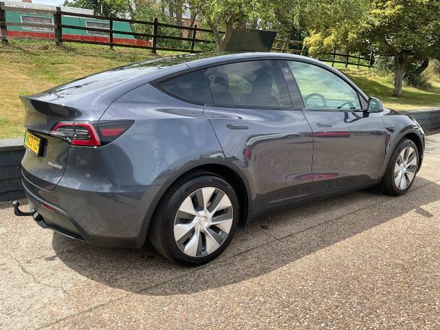 2023 Tesla Model Y 0.0 Long Range AWD 5dr Auto