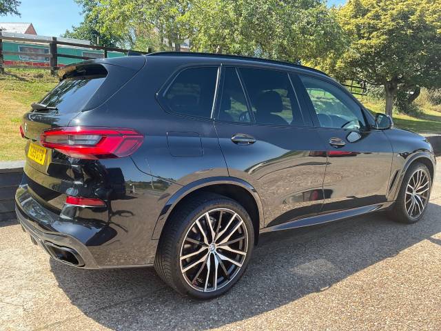 2019 BMW X5 3.0 X5 XDRIVE30D M SPORT AUTO PRO,TECH & VISIBILITY PACKS