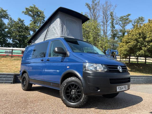 Volkswagen Transporter 2.0 TDI 140PS Startline Kombi Van 4MOTION Camper Van Diesel Blue
