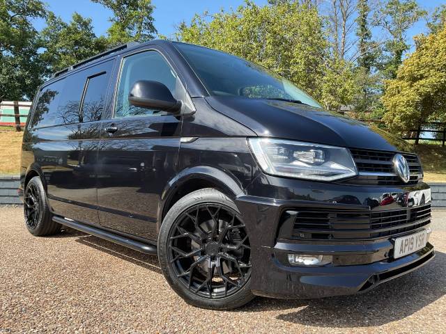Volkswagen Transporter 2.0 TDI BMT 204 Highline Van DSG KOMBI 6 Seats Crew Van Diesel Black