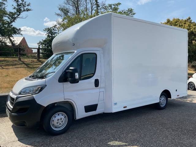 2022 Peugeot Boxer 2.2 BlueHDi Low floor Luton 140ps