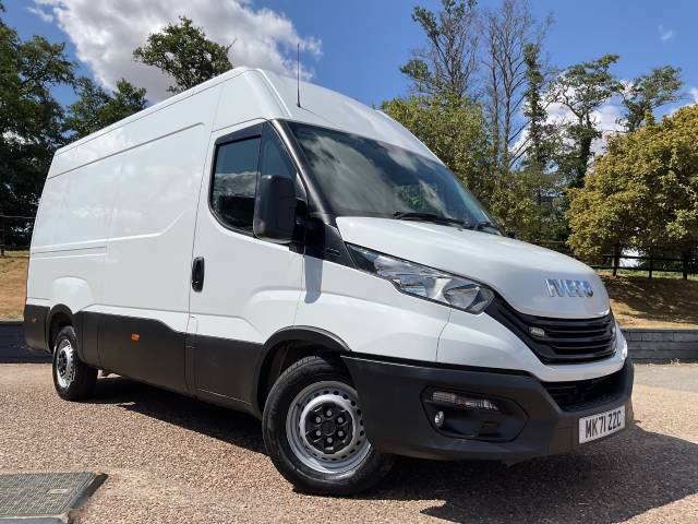 Iveco Daily 2.3 High Roof Van 3520 WB Panel Van Diesel White