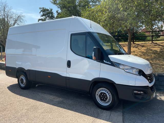 2022 Iveco Daily 2.3 Van 3520 WB Hi-Matic