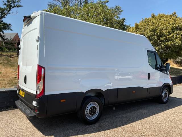 2022 Iveco Daily 2.3 Van 3520 WB Hi-Matic