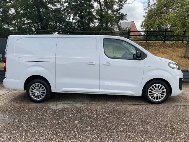 2023 Vauxhall Vivaro 2900 1.5d 100PS Pro H1 Van
