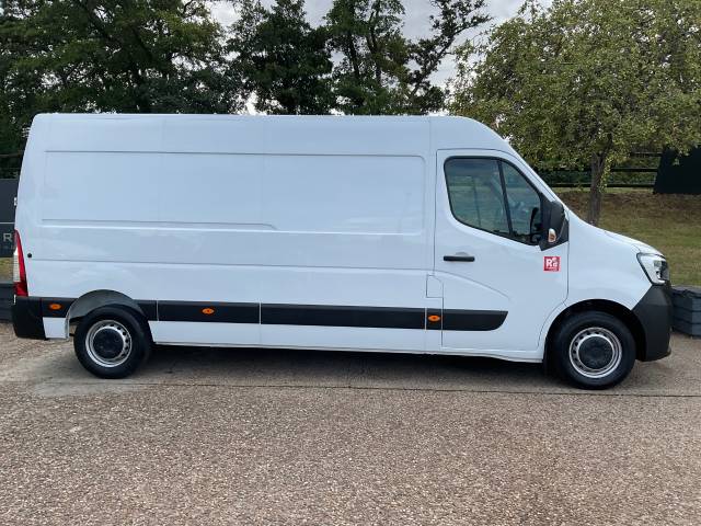 2022 Renault Trucks Uk Master 2.3 TWdCi 165 3T5 H2 Red Edition Heavy Duty Van