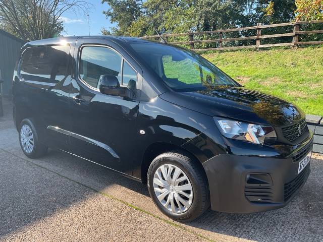 2023 Peugeot Partner 1000 1.5 BlueHDi 100 Asphalt Premium + Van