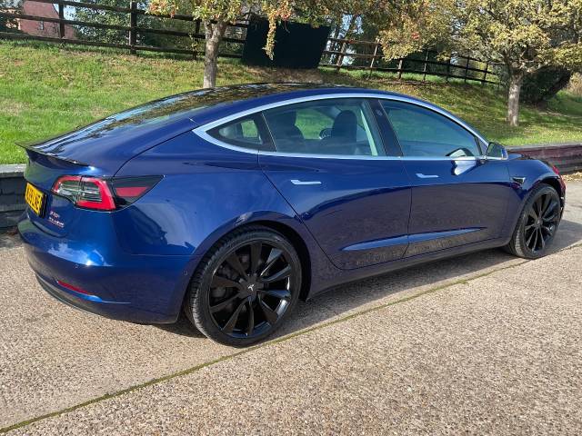 2019 Tesla Model 3 0.0 Performance AWD 4dr [Performance Upgrade] Auto