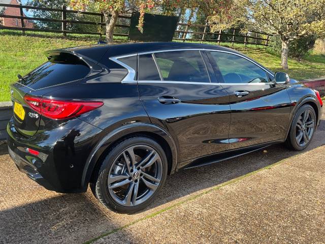 2016 Infiniti Q30 2.2d Sport 5dr DCT