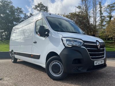2022 Renault Master