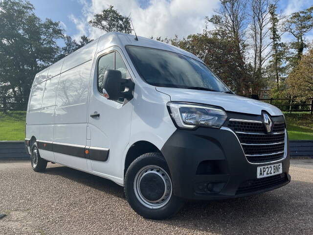 Renault Trucks Uk Master 2.3 TWdCi 165 3T5 H2 Red Edition Heavy Duty Van Box Van Diesel White