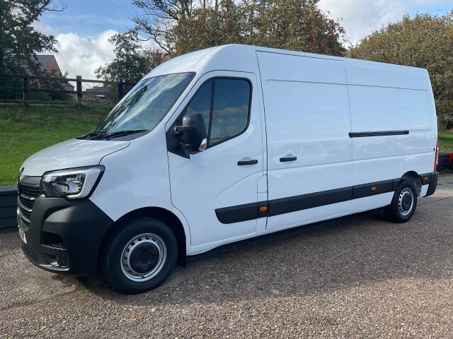 2022 Renault Trucks Uk Master 2.3 TWdCi 165 3T5 H2 Red Edition Heavy Duty Van